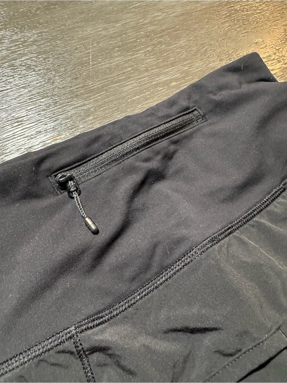 Lululemon Solid Black Speed Up 2.5” Inseam Shorts 4